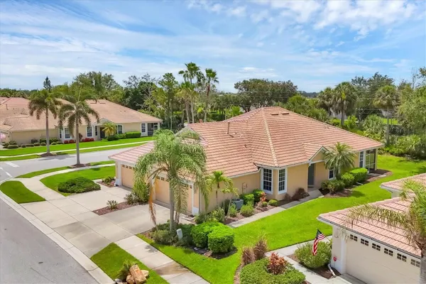 Property Slideshow image 2 of 68 | 4841 whispering oaks dr, North Port, FL, 34287