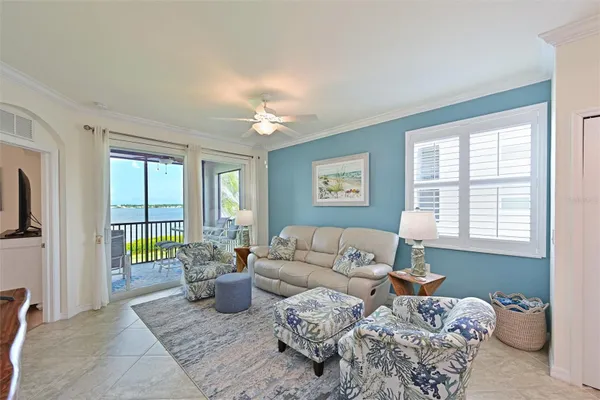 Property Slideshow image 3 of 73 | 910 tidewater shores loop 208, Bradenton, FL, 34208
