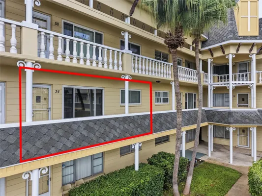 Property Slideshow image 3 of 30 | 2458 florentine way 34, Clearwater, FL, 33763