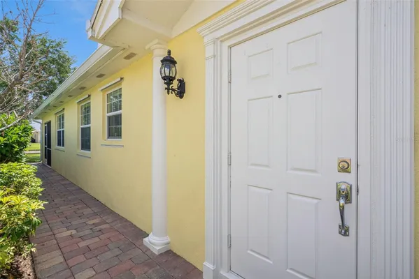 Property Slideshow image 3 of 38 | 11849 fan tail ln, Orlando, FL, 32827
