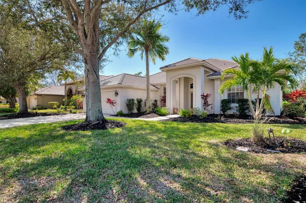 Property Slideshow image 2 of 91 | 14218 silver lakes cir, Port Charlotte, FL, 33953