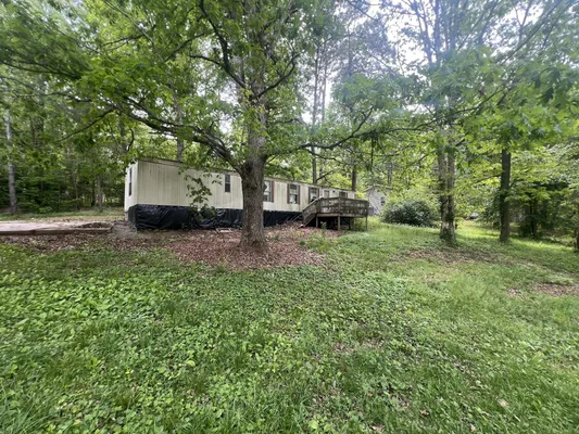 Property Slideshow image 2 of 32 | 102 avon ln, Crossville, TN, 38558
