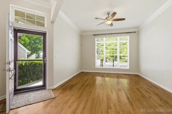 Property Slideshow image 2 of 27 | 3844 valhalla dr, Elgin, IL, 60124