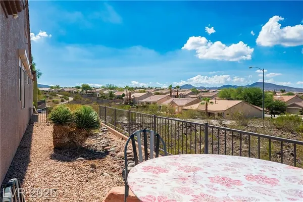 Property Slideshow image 2 of 58 | 2962 gettysburg ave, Henderson, NV, 89052