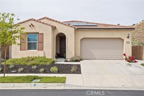 Property Slideshow image 2 of 65 | 11976 discovery ct, Corona, CA, 92883
