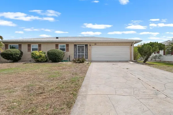 Property Slideshow image 3 of 45 | 656 fort duquesna dr, Sun City Center, FL, 33573