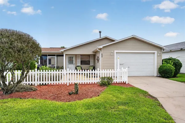 Property Slideshow image 2 of 34 | 8242 se 169th palownia loop, The Villages, FL, 32162