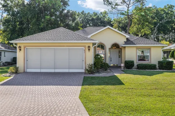 Property Slideshow image 3 of 71 | 11410 sw 69th cir, Ocala, FL, 34476