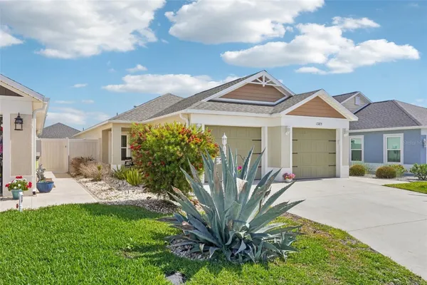 Property Slideshow image 3 of 40 | 1385 turner ter, The Villages, FL, 32163