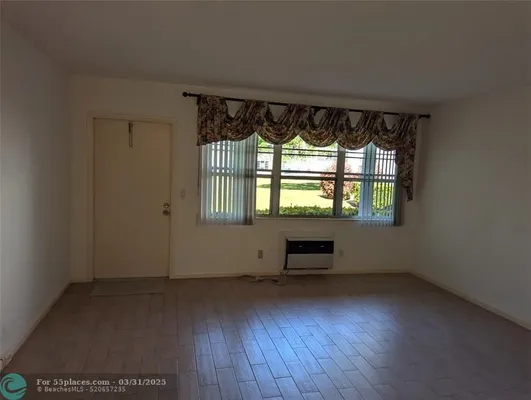 Property Slideshow image 2 of 32 | 190 oakridge m # 190, Deerfield Beach, FL, 33442