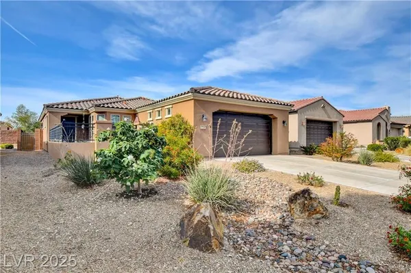 Property Slideshow image 2 of 82 | 5749 keystone crest st, North Las Vegas, NV, 89081