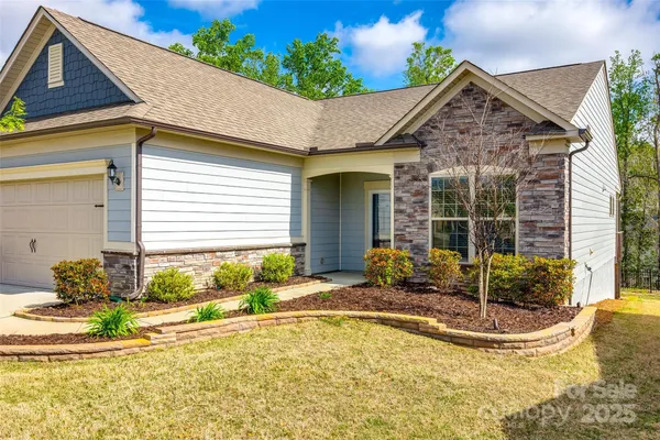 Property Slideshow image 2 of 41 | 1625 carolina orchards blvd, Fort Mill, SC, 29715