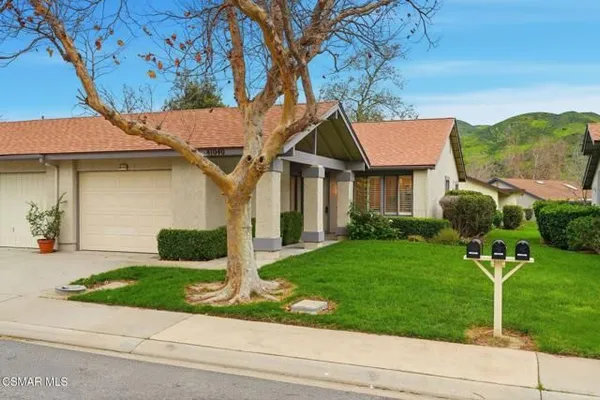 Property Slideshow image 2 of 26 | 41040 village 41, Camarillo, CA, 93012