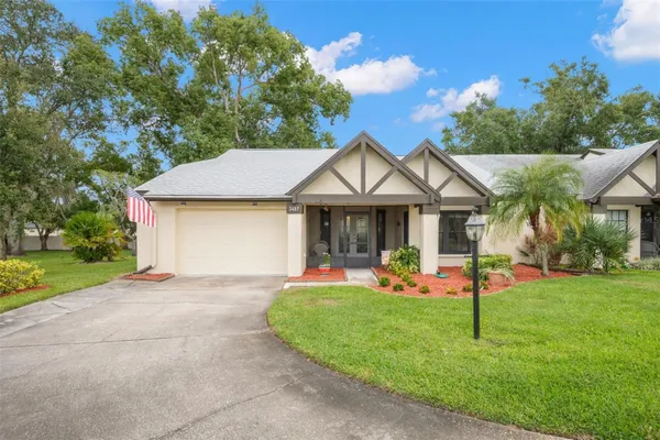 Property Slideshow image 3 of 81 | 3497 e woodmont way, Palm Harbor, FL, 34684