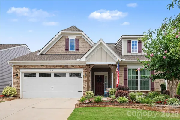 Property Slideshow image 2 of 38 | 3250 oliver stanley trl, Lancaster, SC, 29720