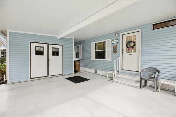 Property Slideshow image 3 of 86 | 25726 oak aly, Leesburg, FL, 34748