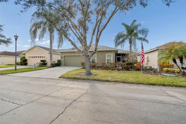 Property Slideshow image 3 of 60 | 314 lake cassidy dr, Kissimmee, FL, 34759