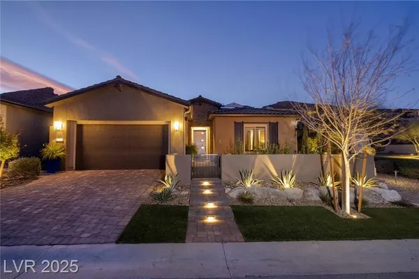 Property Slideshow image 2 of 52 | 33 desert juniper ln, Henderson, NV, 89011