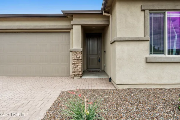 Property Slideshow image 2 of 42 | 7688 e turnberry dr, Prescott Valley, AZ, 86315