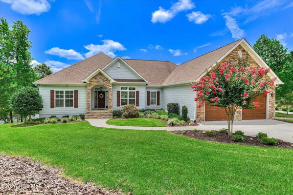 Property Slideshow image 2 of 57 | 139 laurens dr, Mccormick, SC, 29835