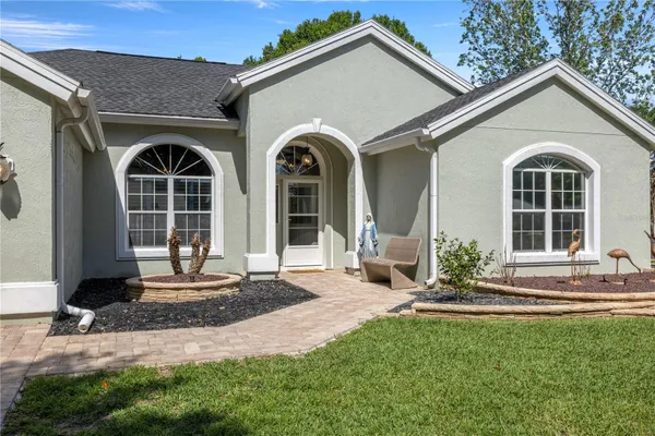 Property Slideshow image 3 of 65 | 11570 sw 72nd cir, Ocala, FL, 34476