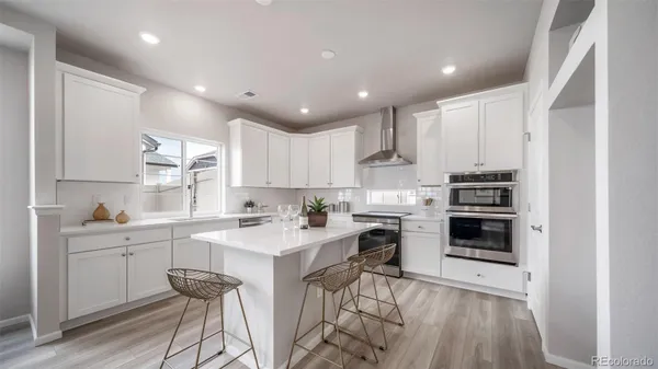 Property Slideshow image 2 of 30 | 5170 n quatar st, Aurora, CO, 80019