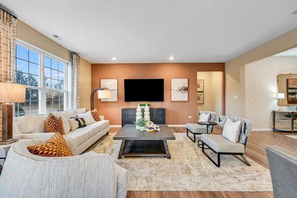 Property Slideshow image 3 of 19 | 1320 geranium dr, Joliet, IL, 60431