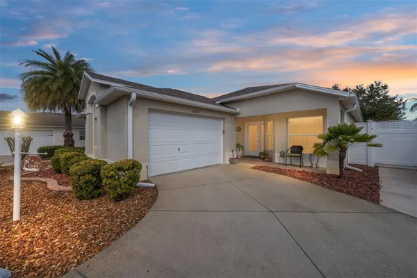 Property Slideshow image 2 of 47 | 1089 berg ct, The Villages, FL, 32162