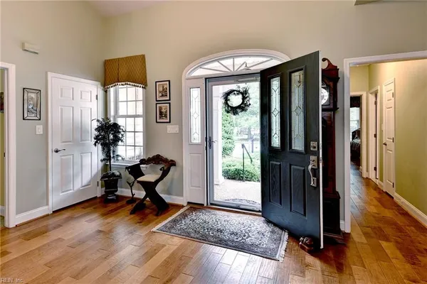 Property Slideshow image 3 of 45 | 4690 westhampton, Williamsburg, VA, 23188