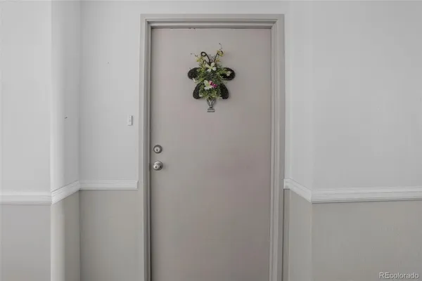 Property Slideshow image 3 of 45 | 14300 e marina dr 605, Aurora, CO, 80014