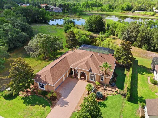 Property Slideshow image 2 of 75 | 9118 mississippi run, Weeki Wachee, FL, 34613