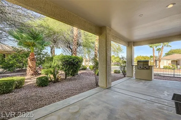 Property Slideshow image 2 of 65 | 10532 riva grande ct, Las Vegas, NV, 89135