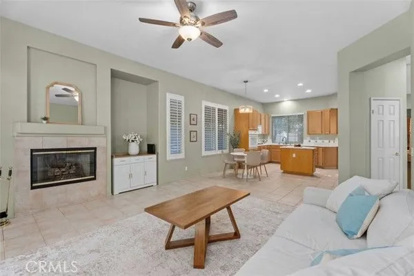 Property Slideshow image 3 of 43 | 21584 marana, Mission Viejo, CA, 92692