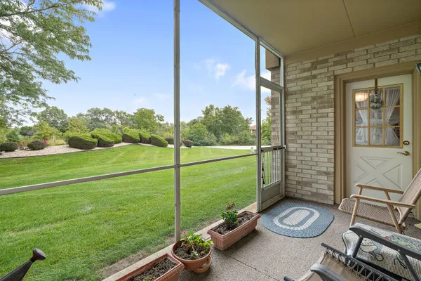 Property Slideshow image 2 of 33 | 18431 pine cone dr apt 1, Tinley Park, IL, 60477