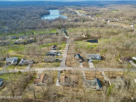 Property Slideshow image 3 of 28 | 119 eagle ln, Crossville, TN, 38558