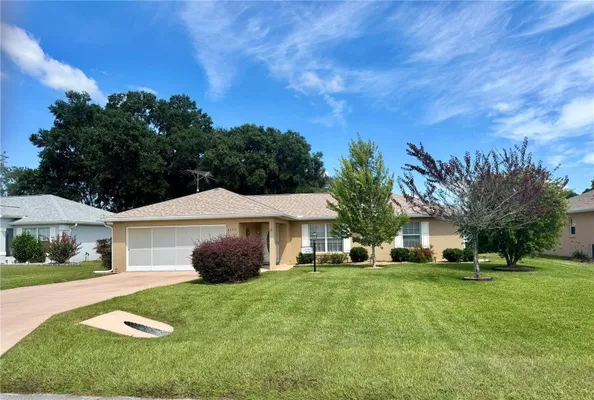 Property Slideshow image 3 of 40 | 8732 sw 60th cir, Ocala, FL, 34476