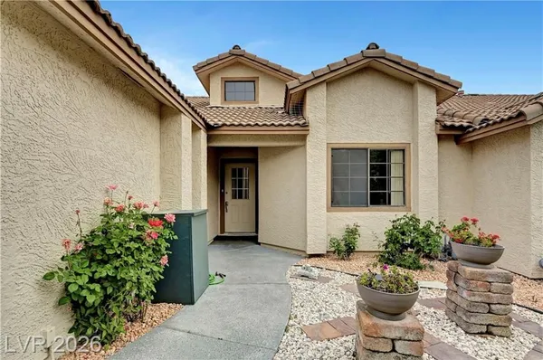 Property Slideshow image 2 of 38 | 5736 colwood ln, Las Vegas, NV, 89130