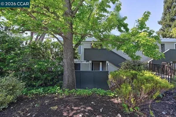 Property Slideshow image 3 of 44 | 2549 golden rain rd 2, Walnut Creek, CA, 94595