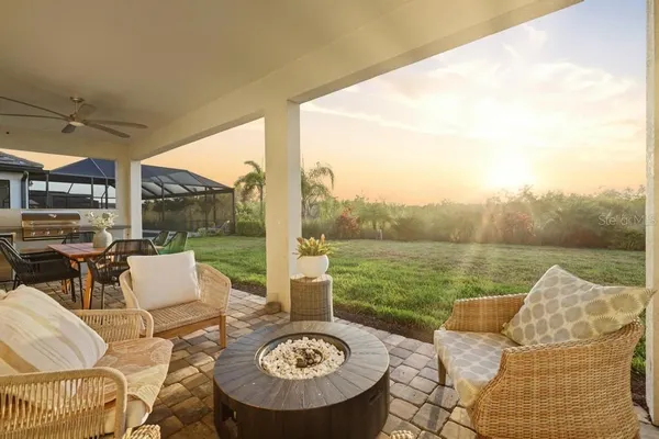 Property Slideshow image 2 of 71 | 17731 savory mist cir, Bradenton, FL, 34211