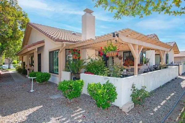 Property Slideshow image 3 of 27 | 12870 camino de la breccia, San Diego, CA, 92128