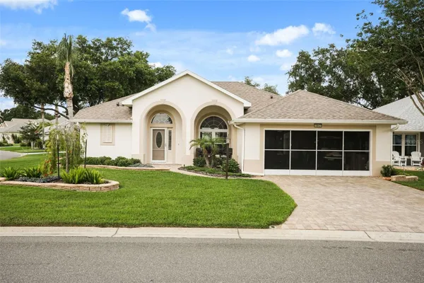 Property Slideshow image 3 of 49 | 5843 princess caroline pl, Leesburg, FL, 34748