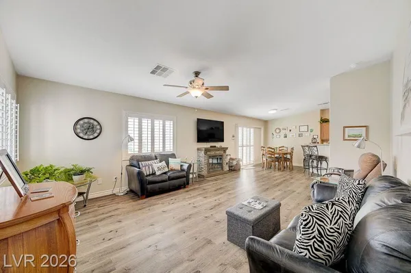 Property Slideshow image 3 of 44 | 4945 mascaro dr, Las Vegas, NV, 89122