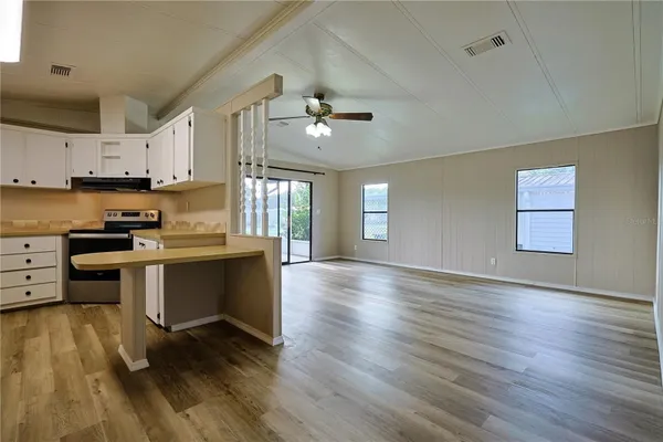 Property Slideshow image 2 of 52 | 111 sugar maple ave, Wildwood, FL, 34785