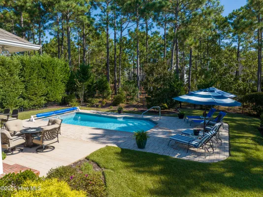 Property Slideshow image 3 of 42 | 2702 shady pine cir, Southport, NC, 28461