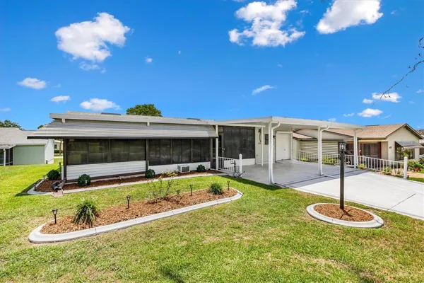 Property Slideshow image 2 of 38 | 1555 hillcrest dr, The Villages, FL, 32159