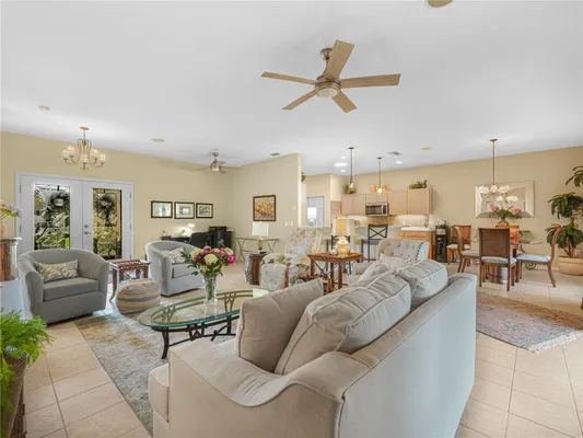 Property Slideshow image 3 of 69 | 4072 dunmore dr, Lake Wales, FL, 33859
