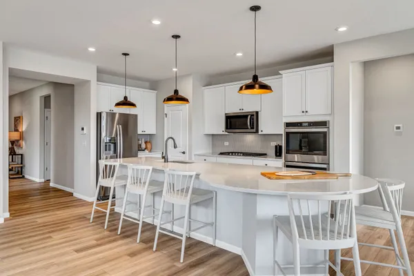 Property Slideshow image 3 of 16 | 2798 spring cir s, Lindenhurst, IL, 60046