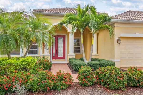 Property Slideshow image 3 of 67 | 1646 creek nine dr, North Port, FL, 34291