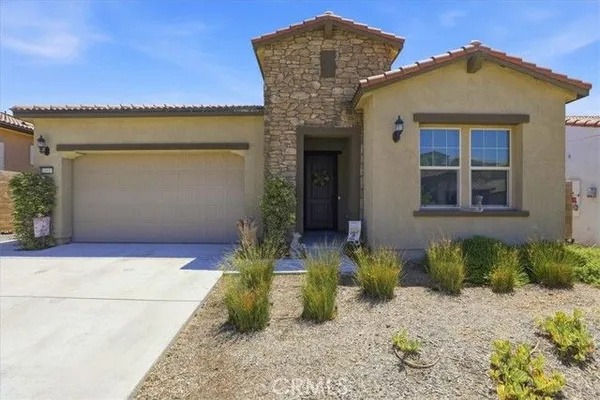 Property Slideshow image 2 of 40 | 11915 sagecrest ct, Corona, CA, 92883