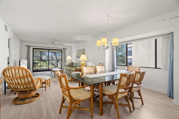 Property Slideshow image 3 of 24 | 1728 golfview dr # 1728, Tarpon Springs, FL, 34689
